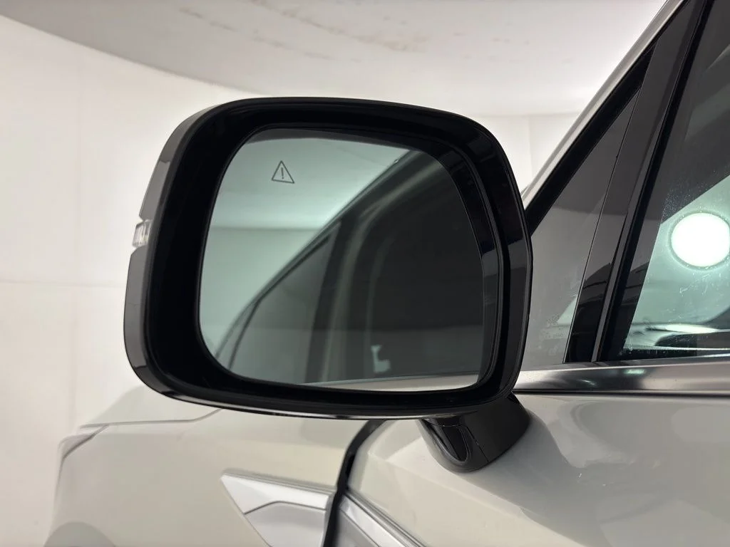 New 2026 Ivory Silver Kia EX image 13