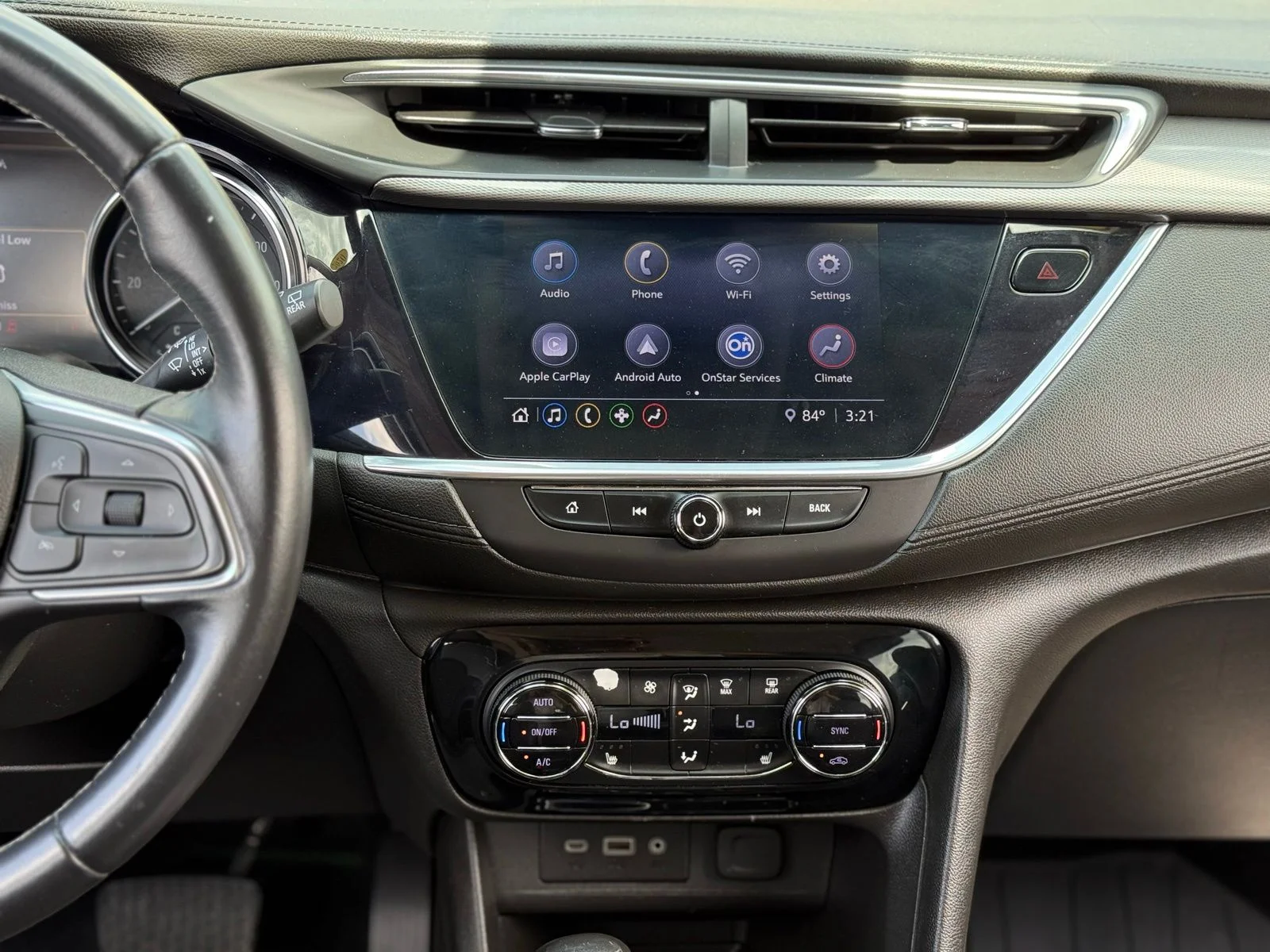 Used 2020 White Buick Select image 18
