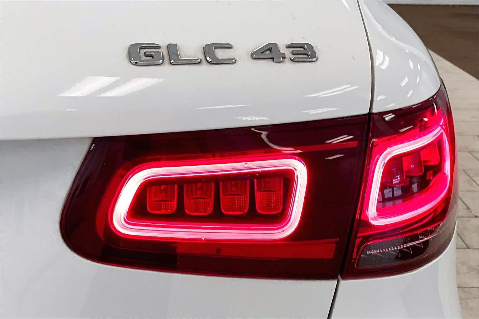 Used 2022 Polar White Mercedes-Benz AMG® GLC 43 image 28