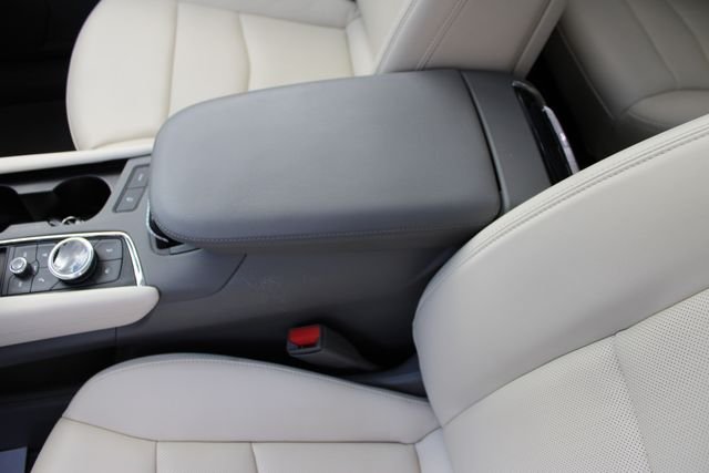 Used 2025 Silver Cadillac Premium Luxury image 22