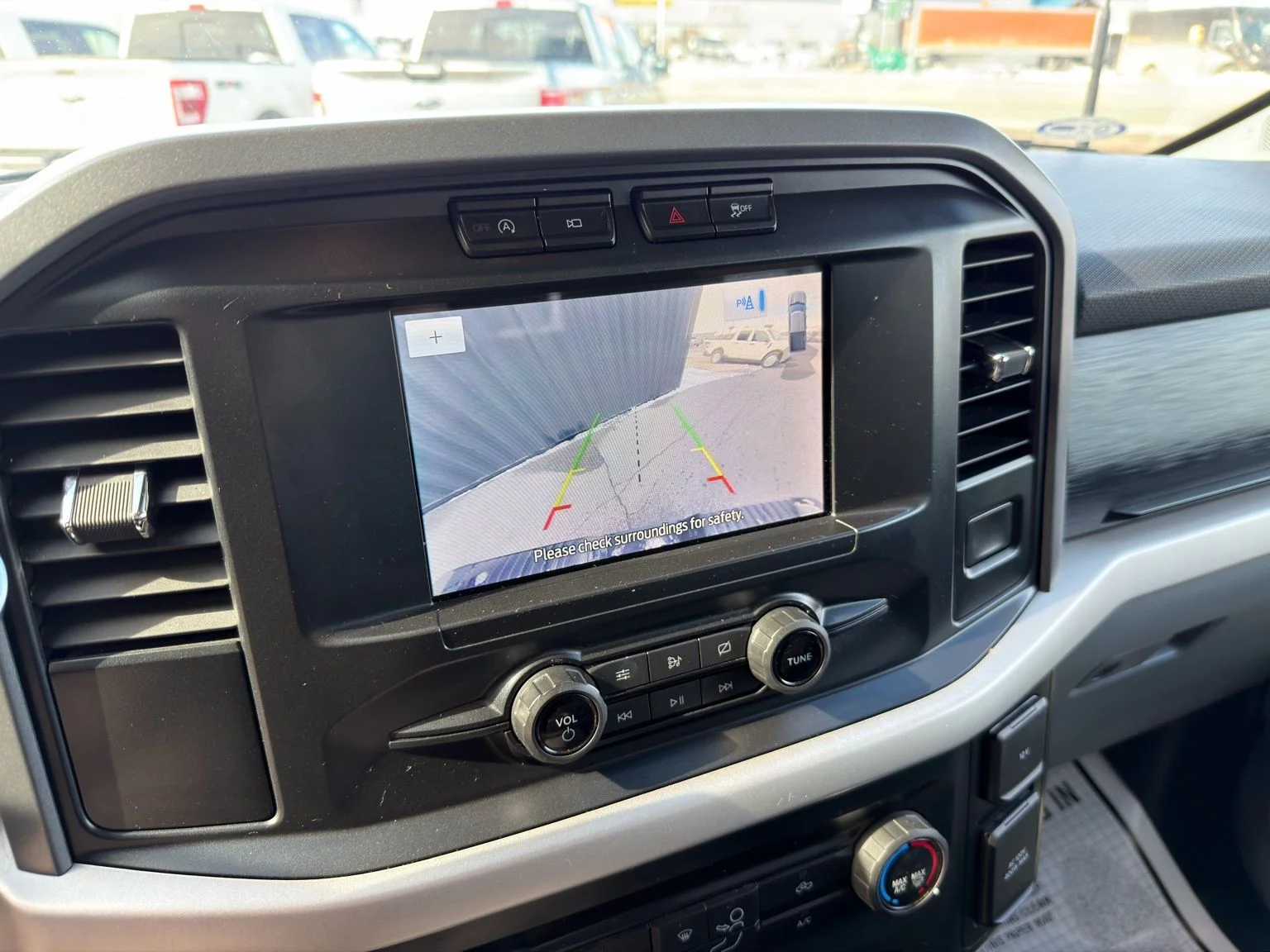 Used 2021  Ford XLT image 26