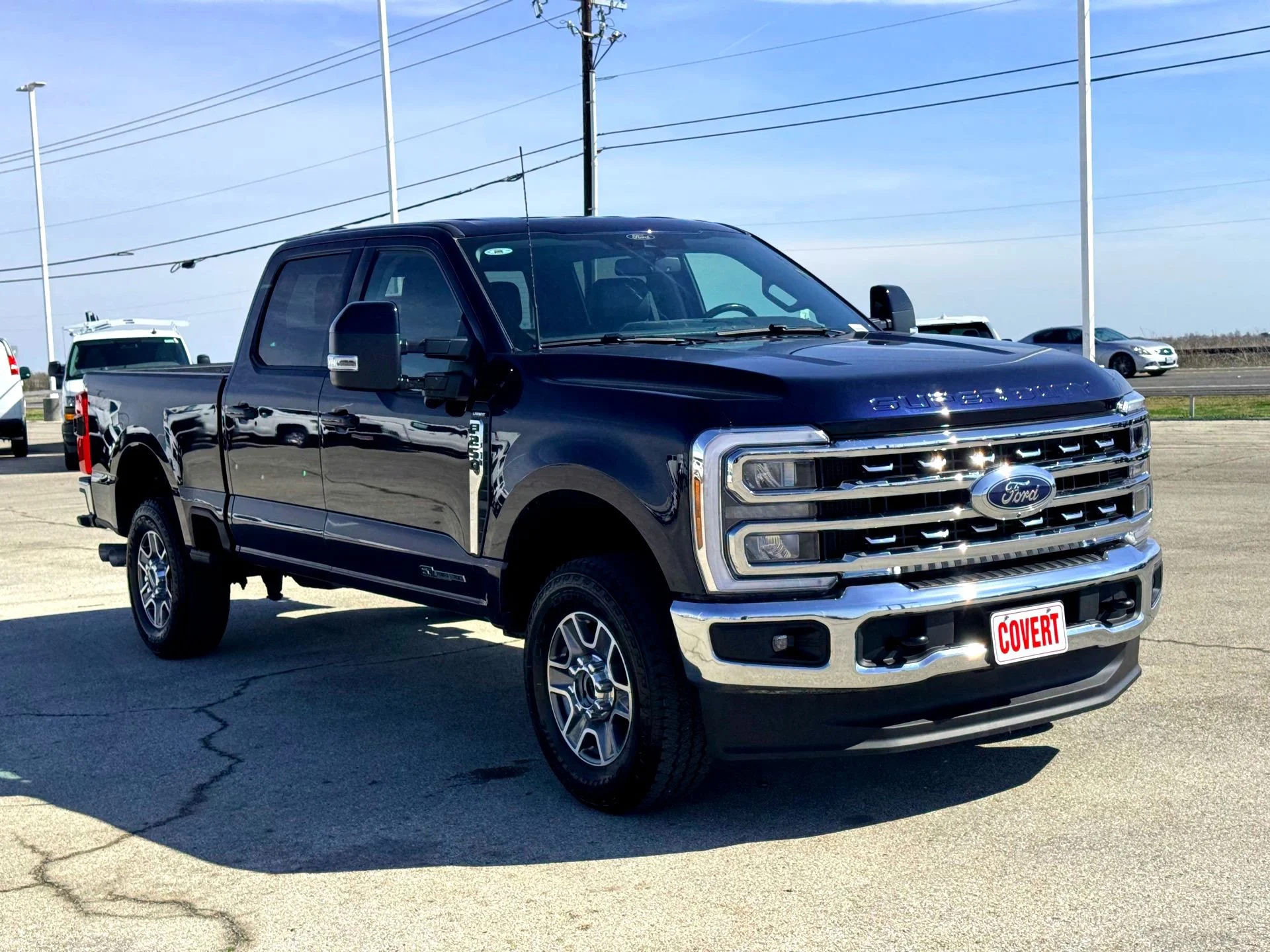 Used 2024  Ford Lariat image 5