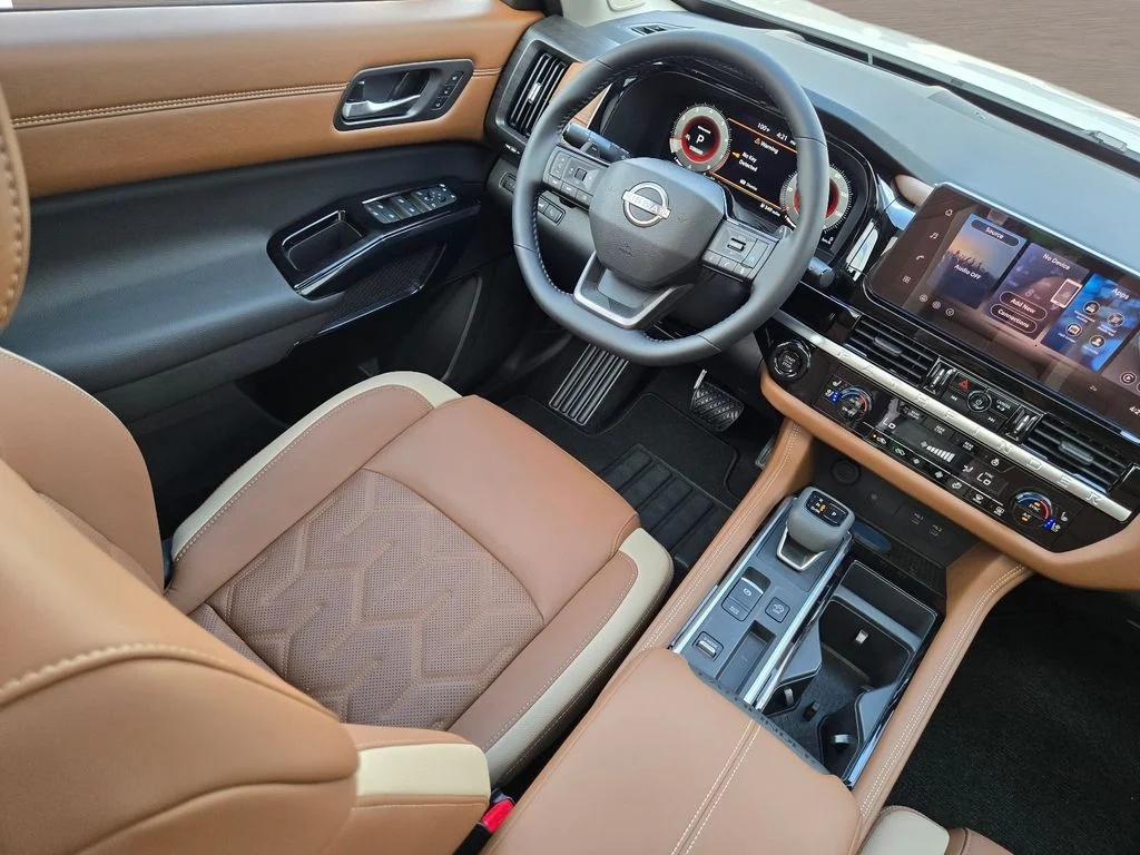 New 2026 Everest White Pearl TriCoat / Super Black Two-tone Nissan Platinum image 19