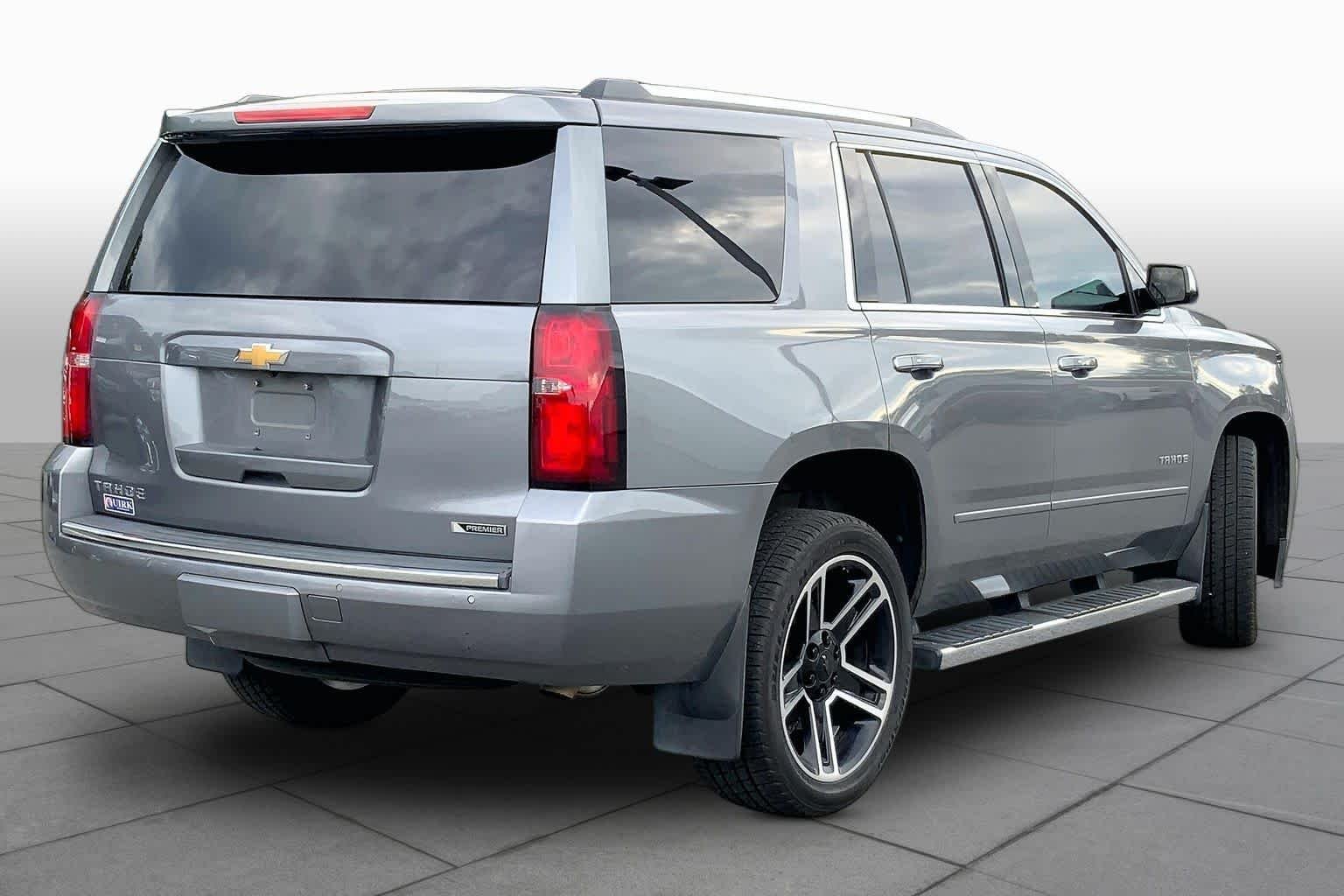 Used 2018 Satin Steel Metallic Chevrolet Premier image 13