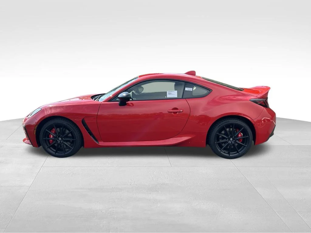 New 2026 Track Bred Toyota GR86 Premium image 2
