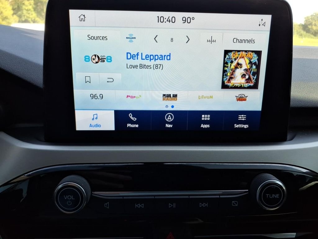 Used 2020 Gray Ford SEL image 20