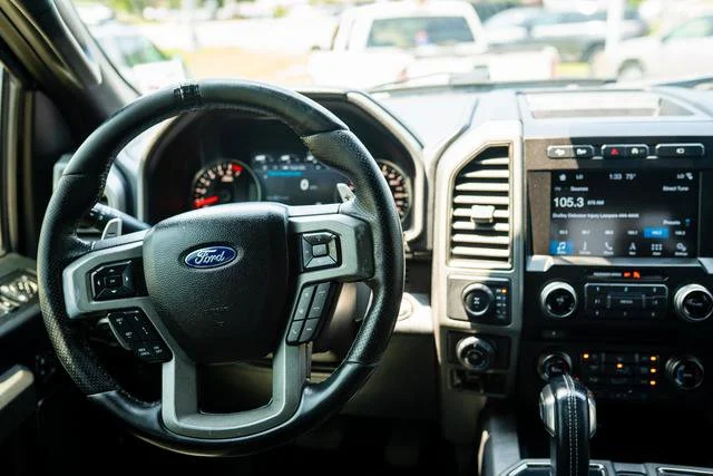 Used 2017 Oxford White Ford Raptor image 10