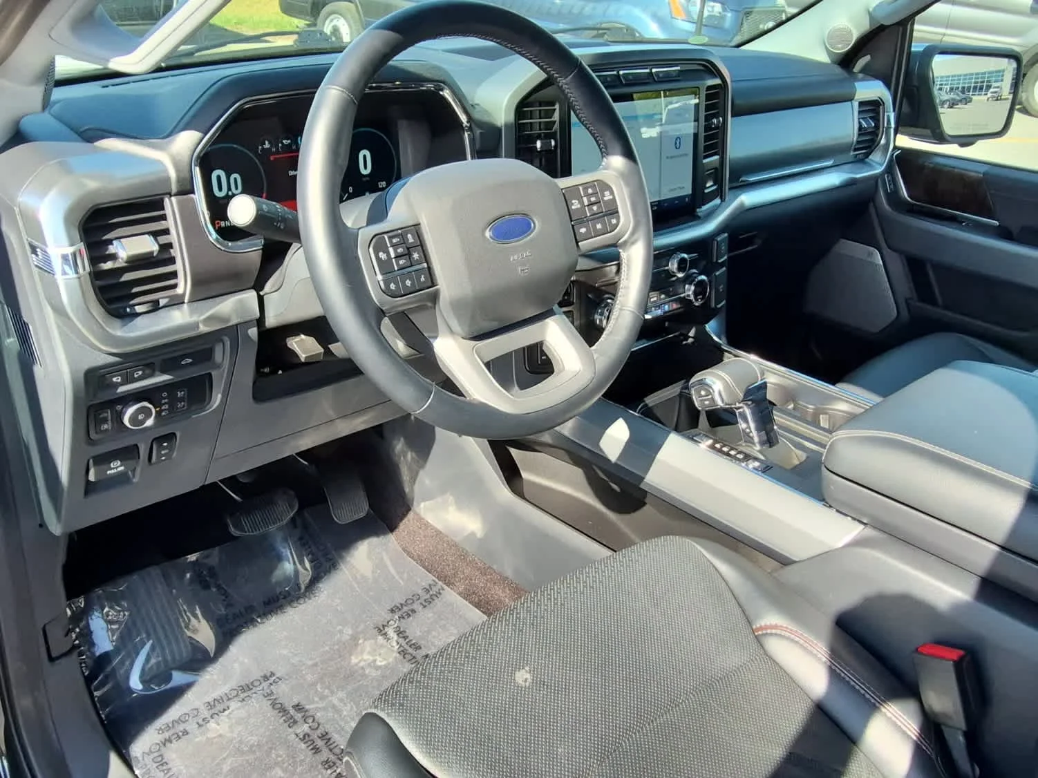 Certified Used 2021 Agate Black Ford LARIAT image 11
