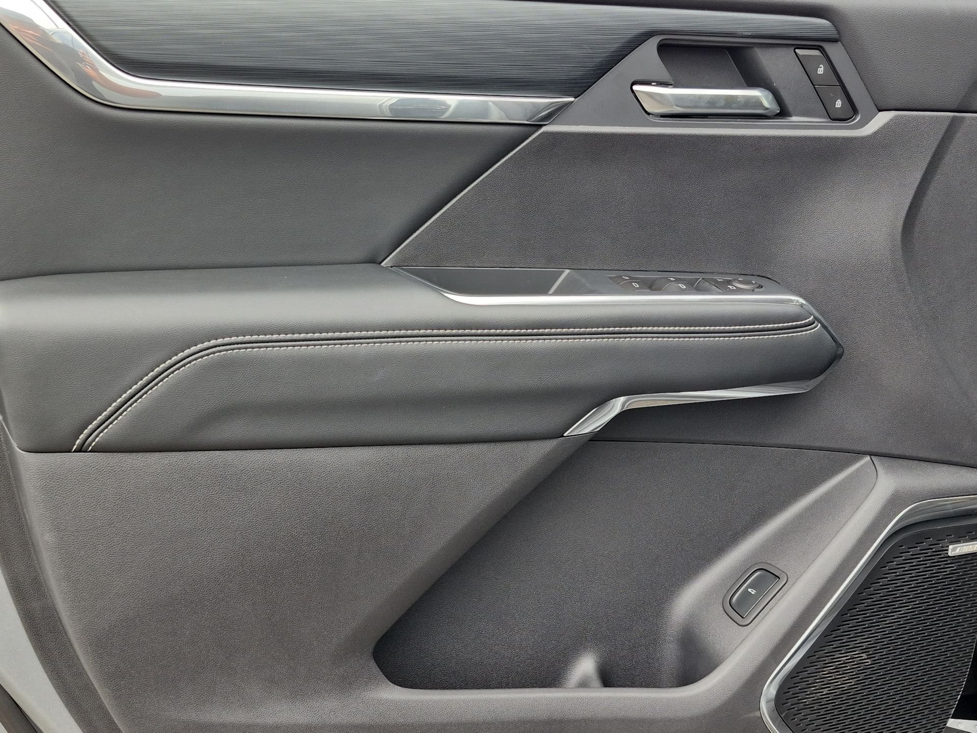 2025 GMC Acadia Elevation - Photo 22