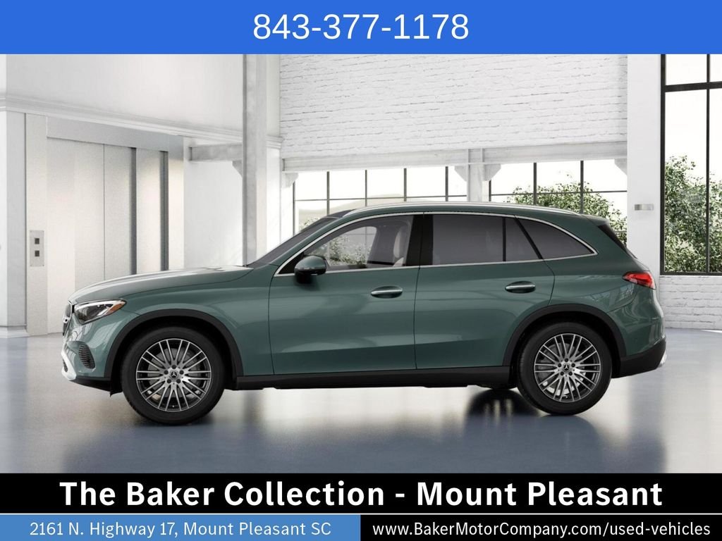 Used 2026 Silver Mercedes-Benz GLC 300 image 35