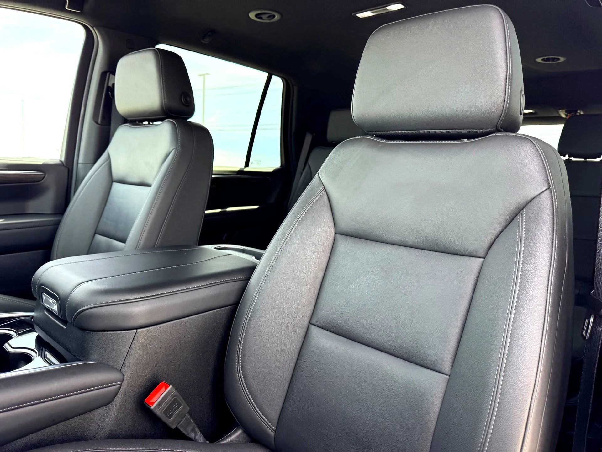 Used 2025 Sterling Gray Metallic Chevrolet Z71 image 13