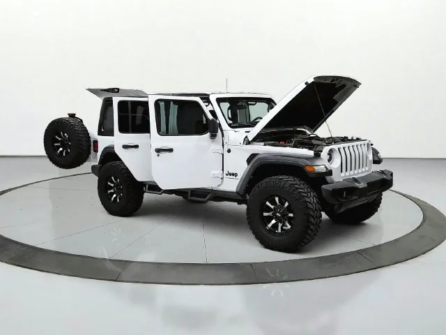 Used 2023 White Jeep Sport S image 10