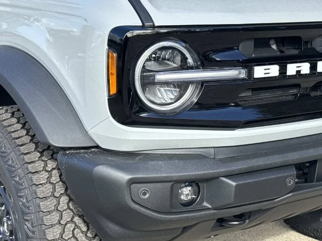 New 2026 Avalanche Gray Ford Outer Banks® image 3