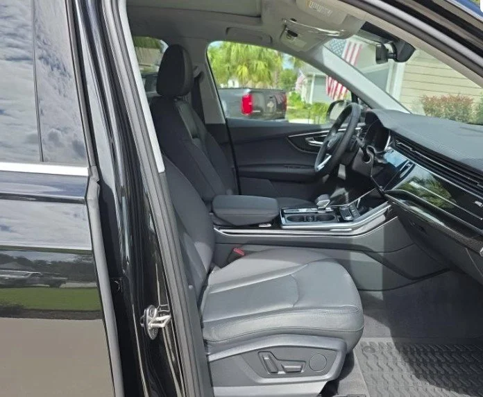 Certified Used 2023 Black Audi 45 Premium image 9