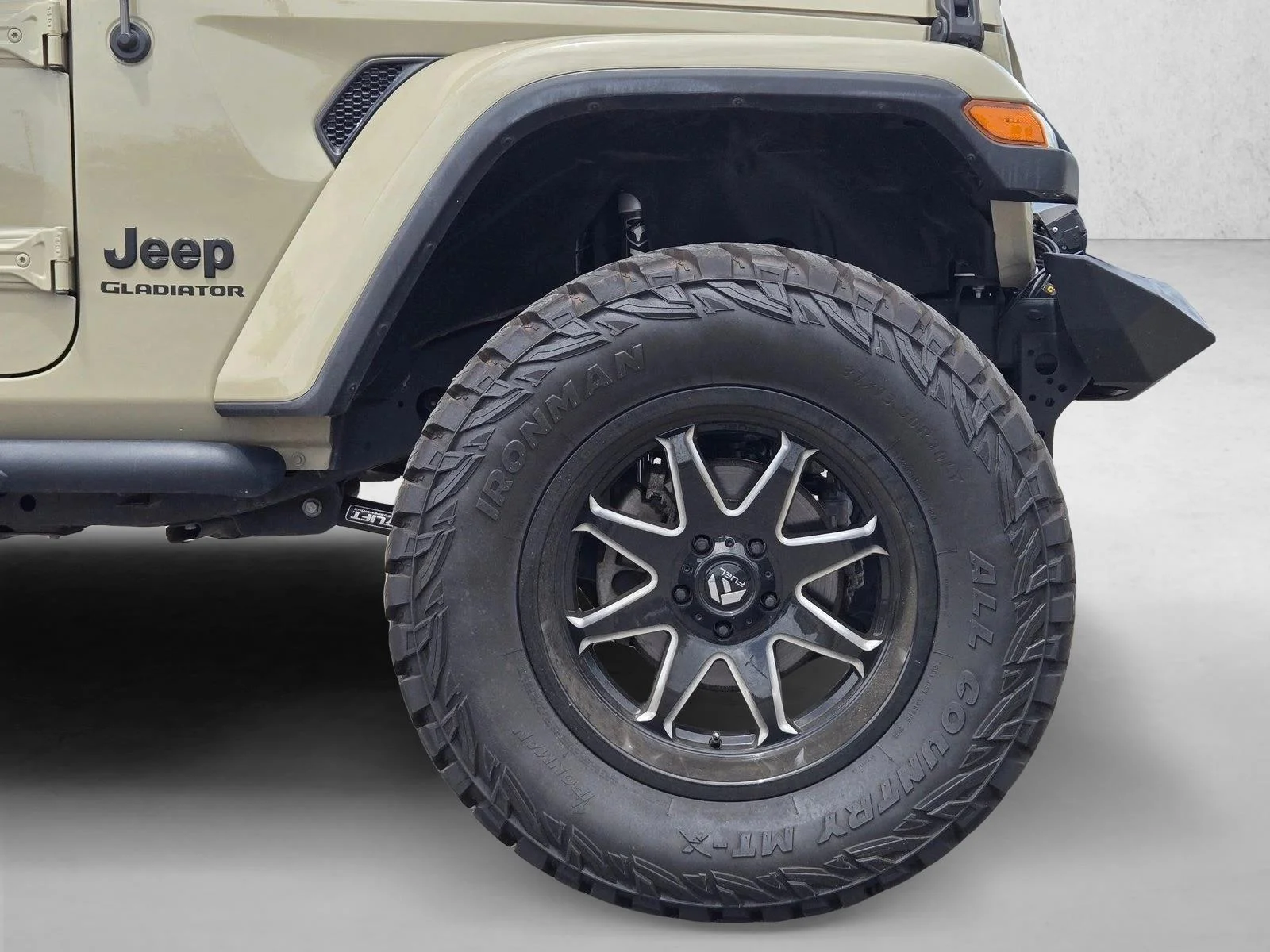Used 2020 Gobi Clearcoat Jeep Sport S image 6
