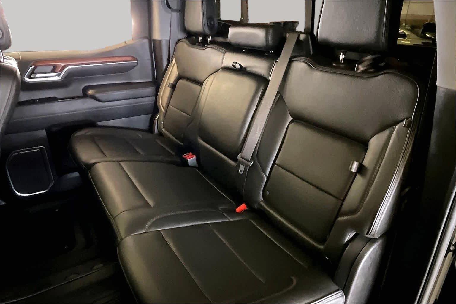Used 2022 Onyx Black GMC Denali image 19