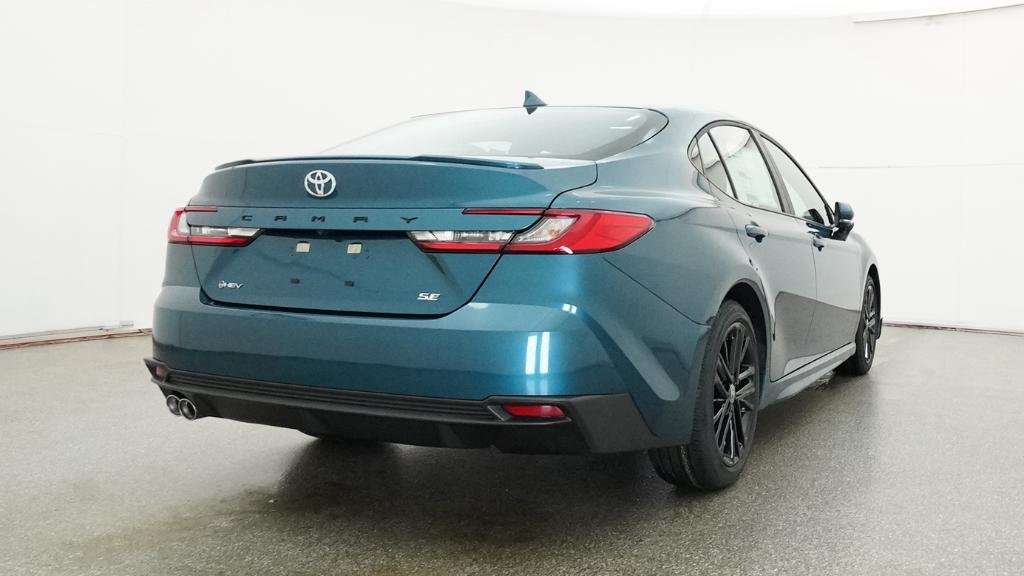 New 2026 Ocean Gem Toyota SE image 4