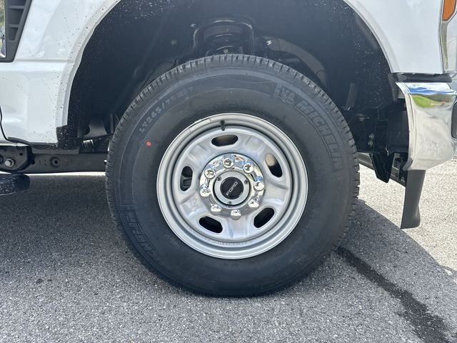 New 2026 Oxford White Ford F-250® XL image 20
