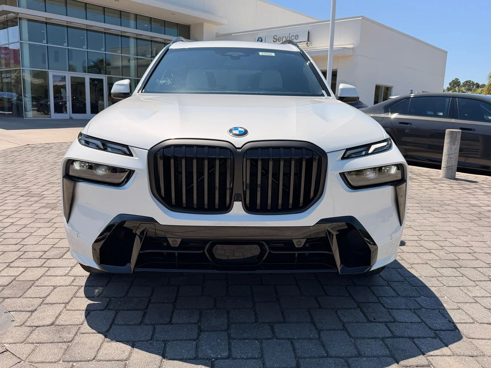 New 2027 Mineral White Metallic BMW xDrive40i image 6