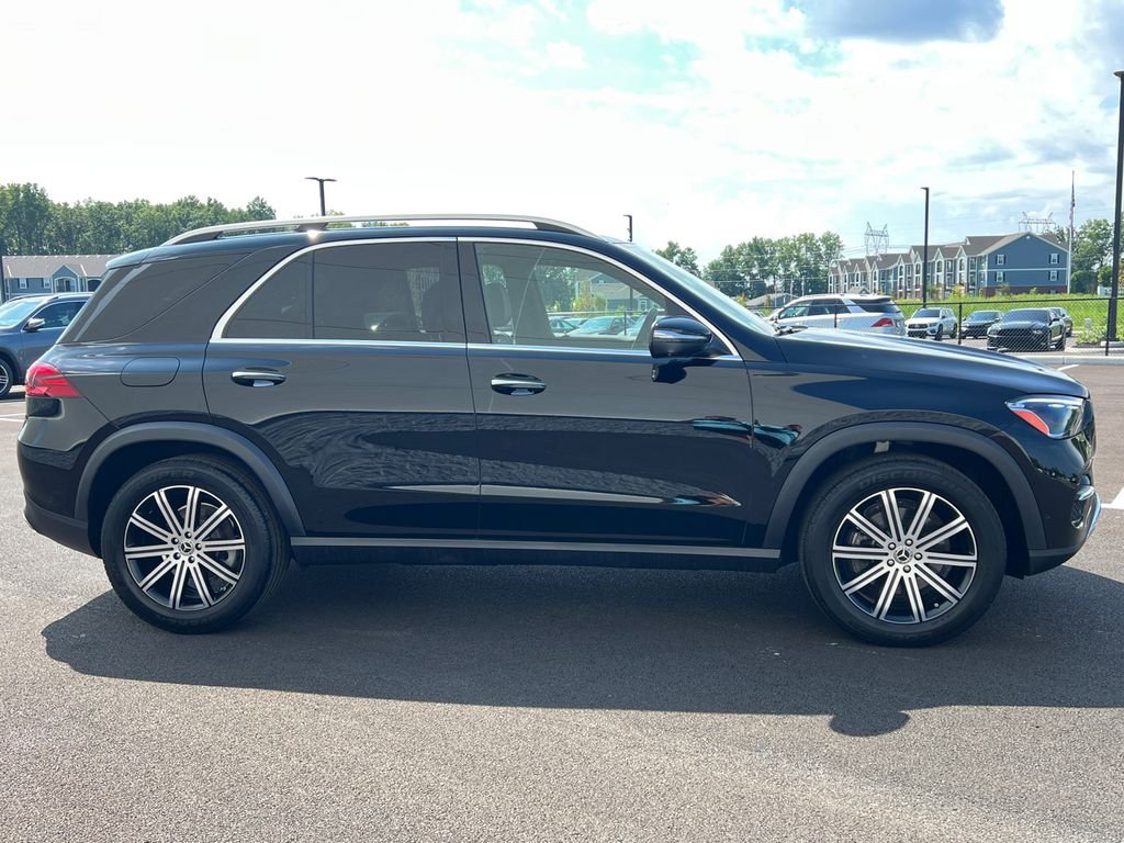 Certified Used 2025 Black Mercedes-Benz GLE 350 image 10