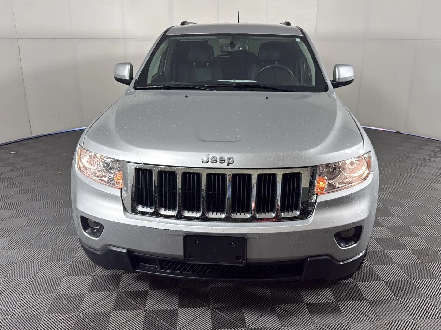 Used 2013 Jeep Grand Cherokee Laredo with VIN 1C4RJFAG9DC631689 for sale in Salida, CO