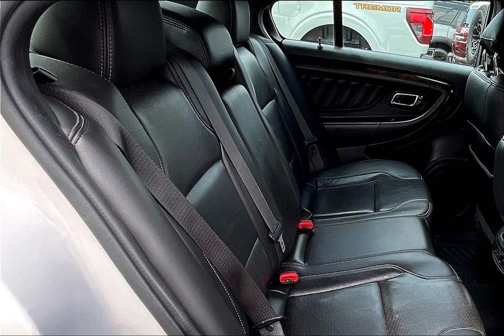 Used 2019 White Ford Limited image 26
