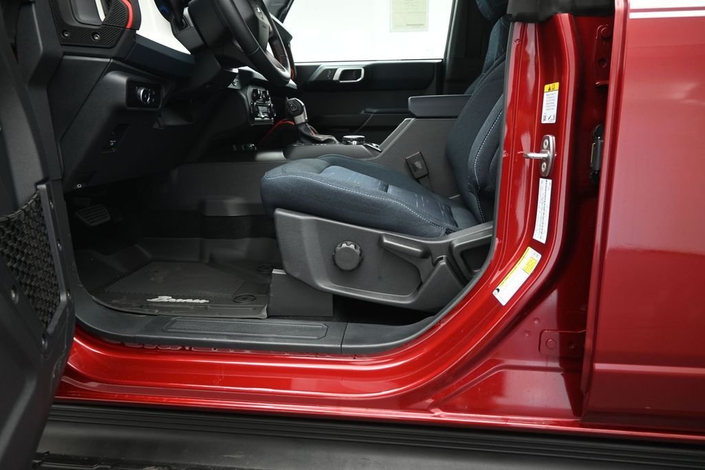 New 2026 Ruby Red Metallic Tinted Clearcoat Ford Heritage Edition image 7