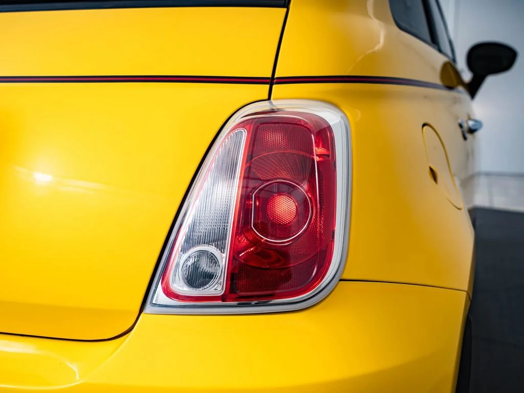 Used 2017 Giallo Moderna Perla (Pearl Yellow Tri-Coat) FIAT Abarth image 9