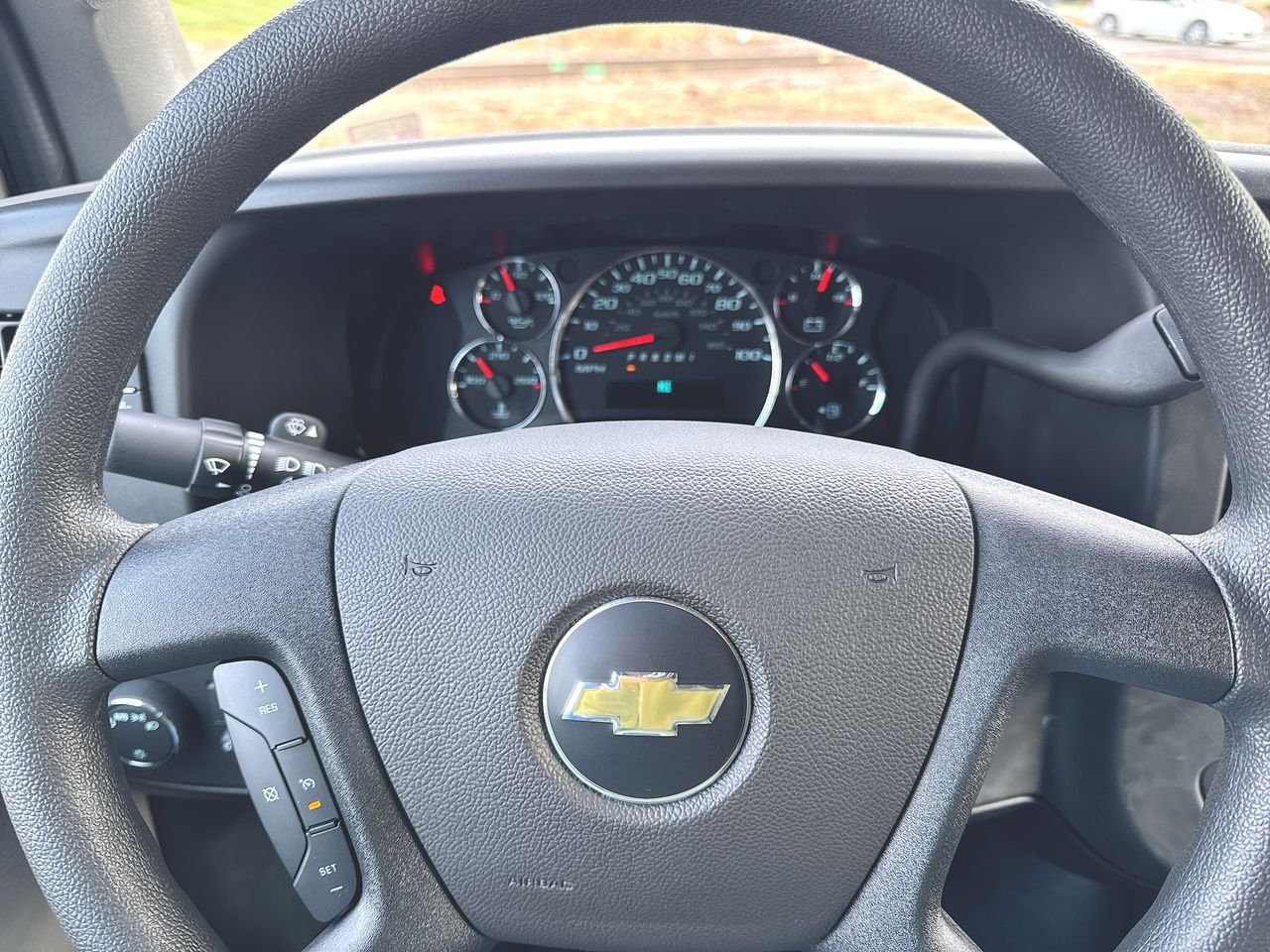 2025 Chevrolet Express Cargo Work Van - Photo 35