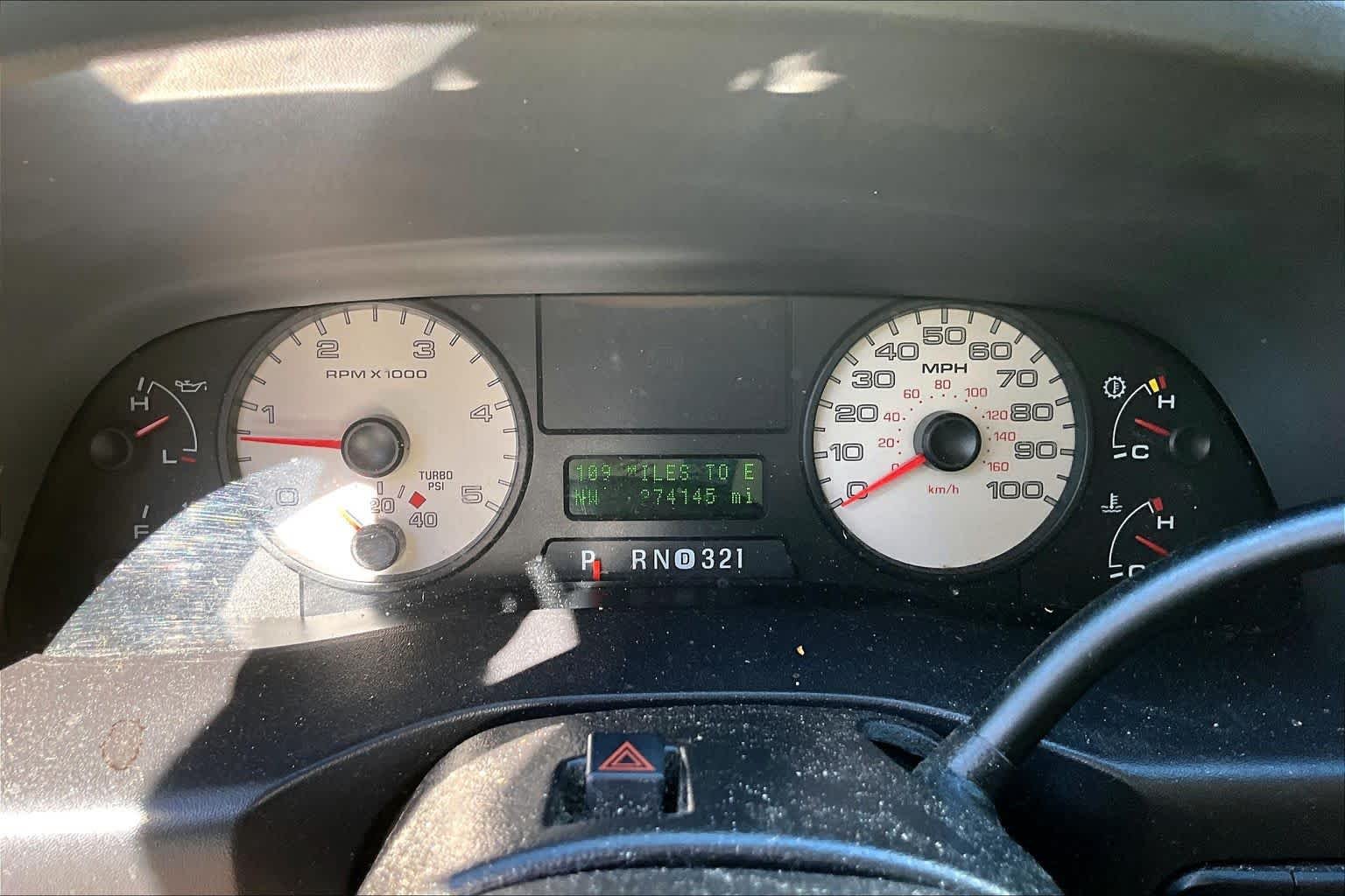 Used 2005  Ford Lariat image 24