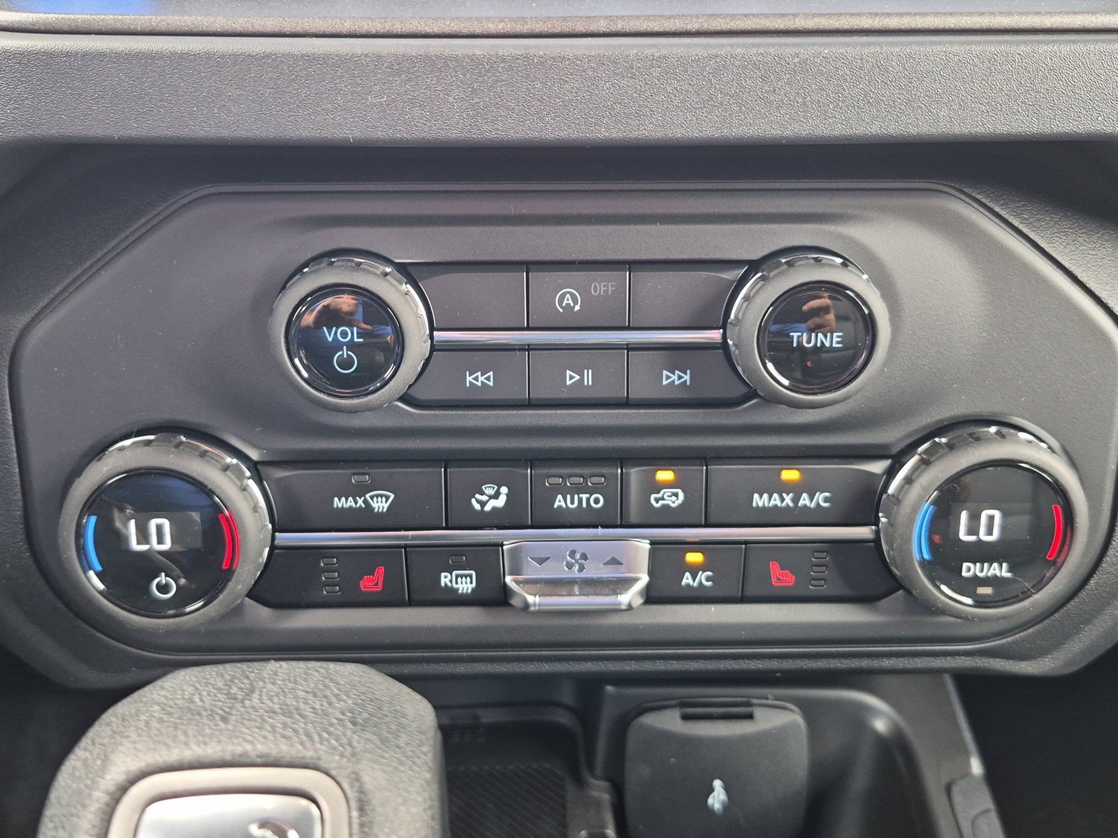 New 2026 Desert Sand Ford Big Bend® image 18