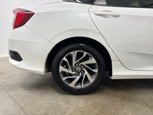 Used 2017 Taffeta White Honda EX image 11