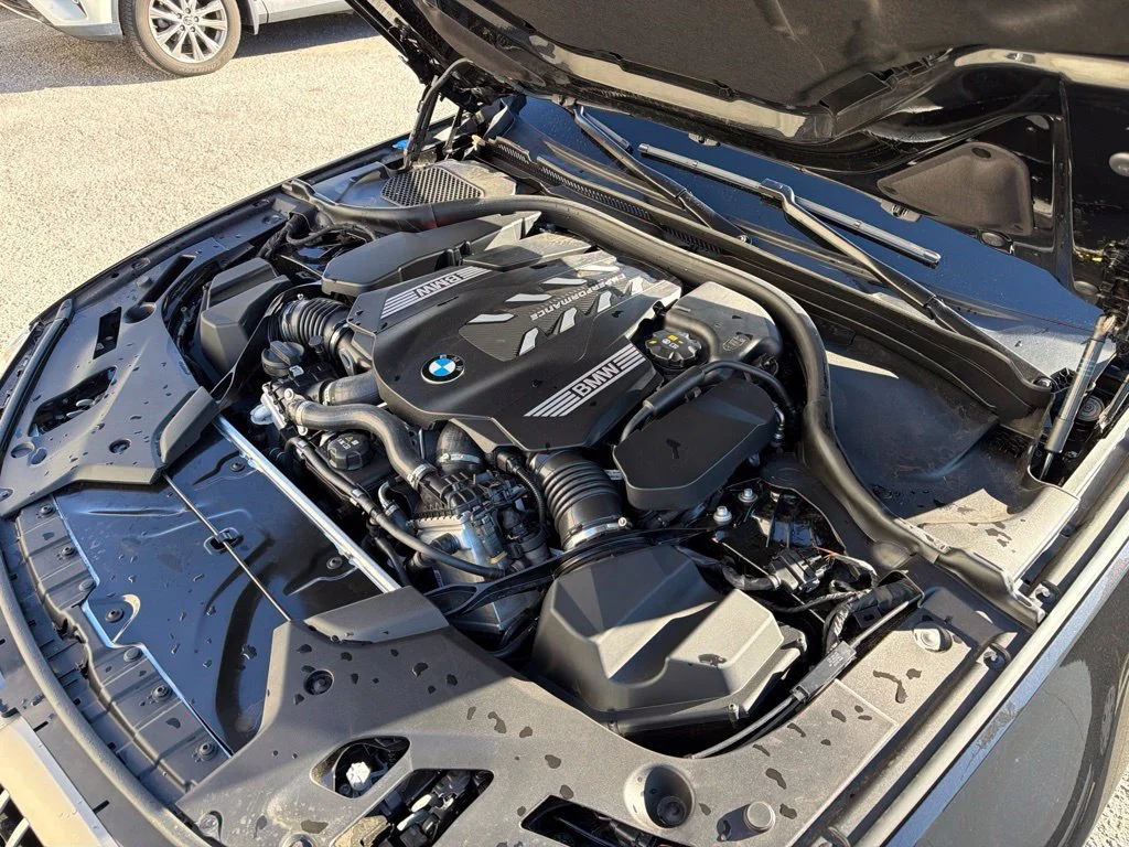 Used 2023 Black BMW M550i xDrive image 12