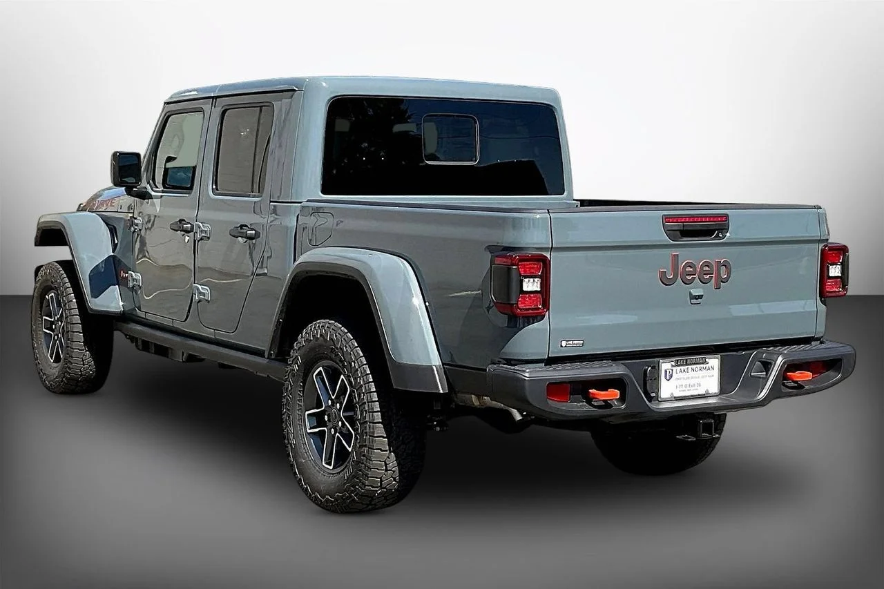 New 2026 Anvil Clearcoat Jeep Mojave image 6