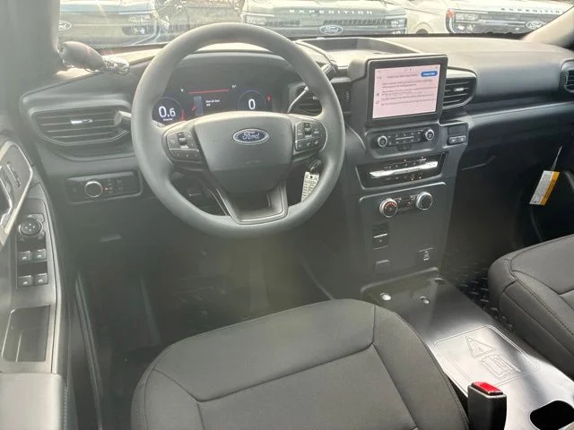 New 2026 Black Ford 4DR AWD POLICE image 18