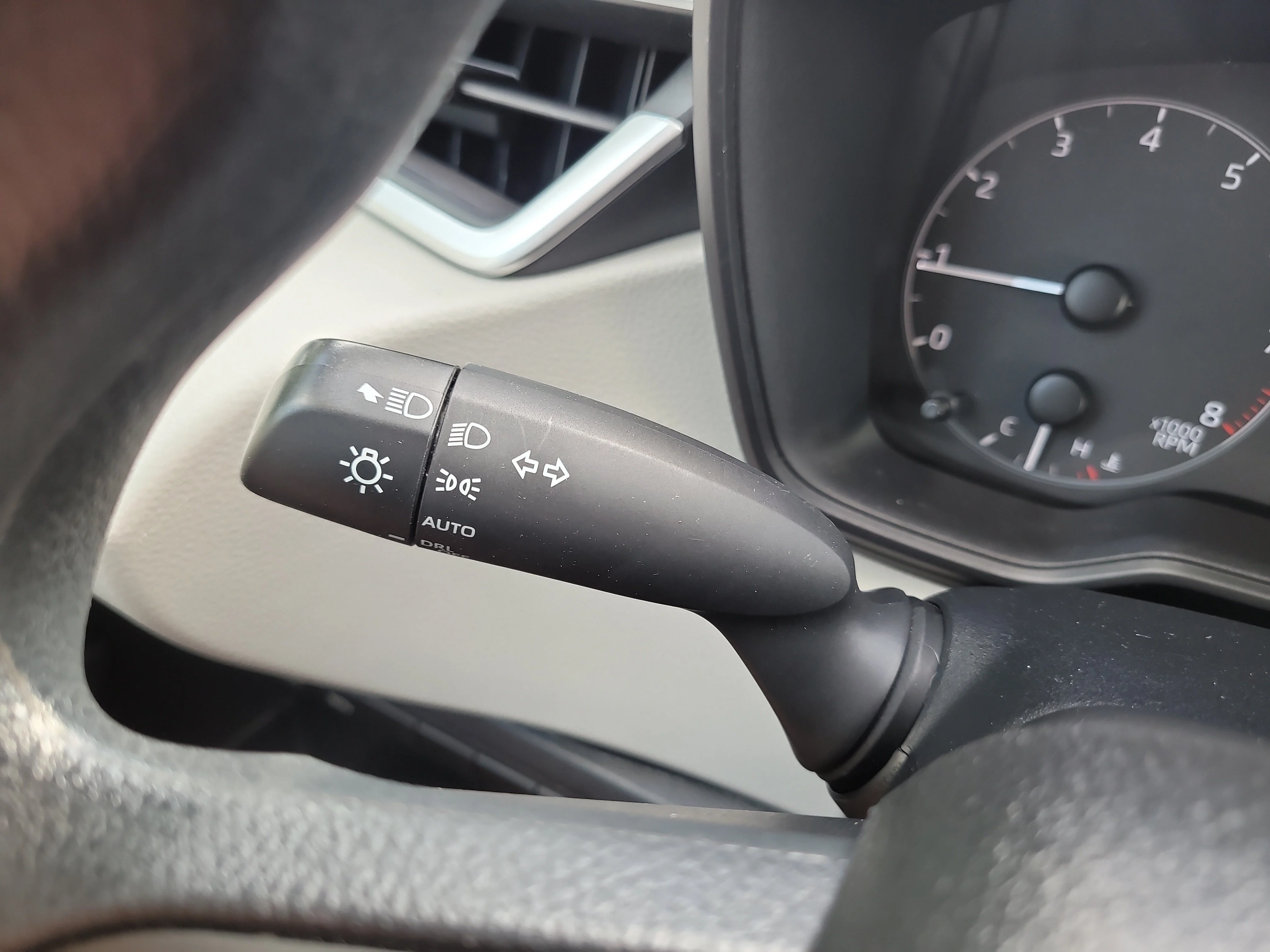 Certified Used 2024 Celestite Toyota LE image 28