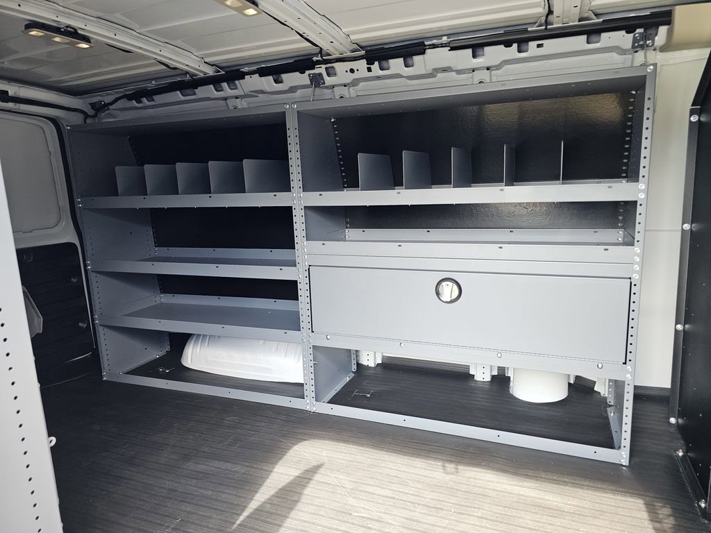 2025 Chevrolet Express Cargo Work Van - Photo 9