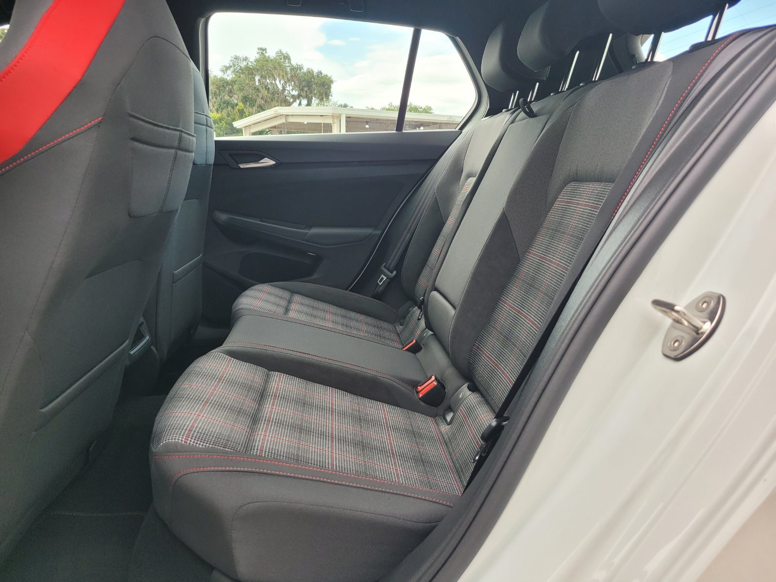 New 2026 Opal White Pearl Volkswagen 2.0T S image 10