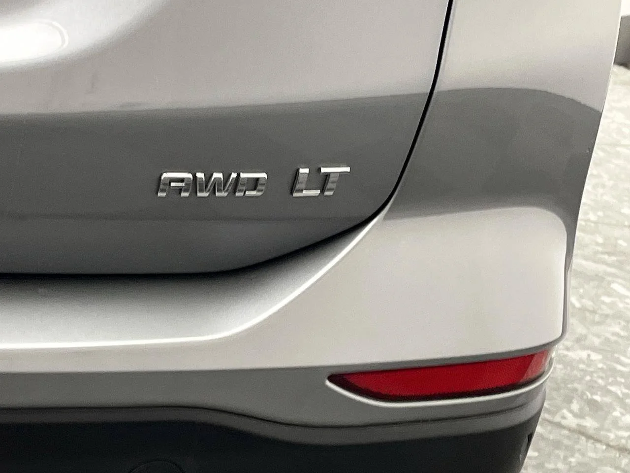 2024 Chevrolet Equinox LT - Photo 33