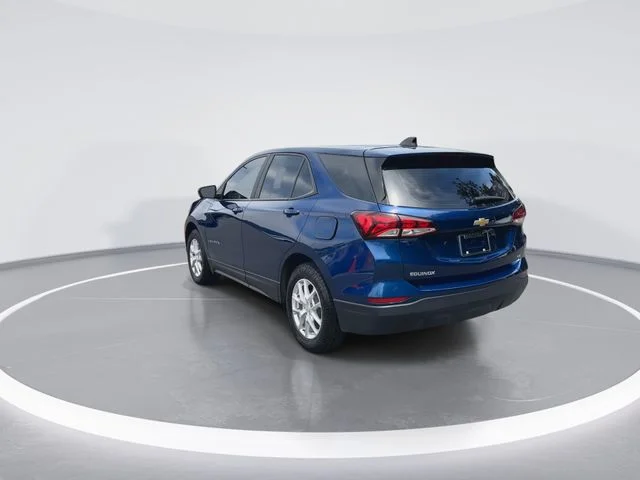 Used 2022 Blue Chevrolet LS image 6
