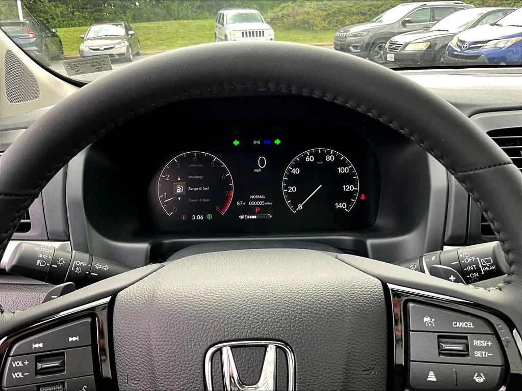 New 2026 Platinum White Pearl Honda EX-L image 14