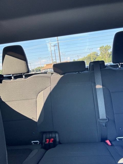 Used 2019 Summit White GMC SLE image 16