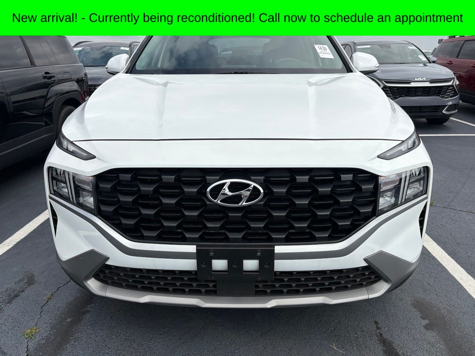 Used 2023 White Pearl Hyundai SEL image 9