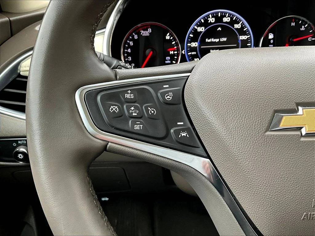 Used 2024 Gray Chevrolet LT image 14