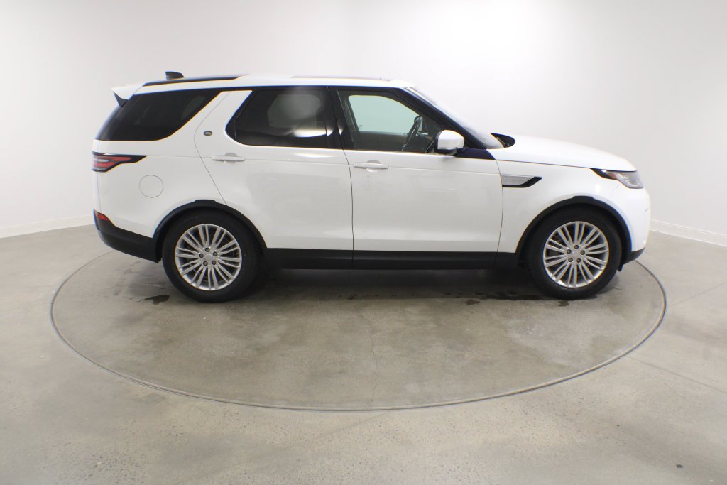 Used 2018 Fuji White Land Rover HSE Luxury image 7