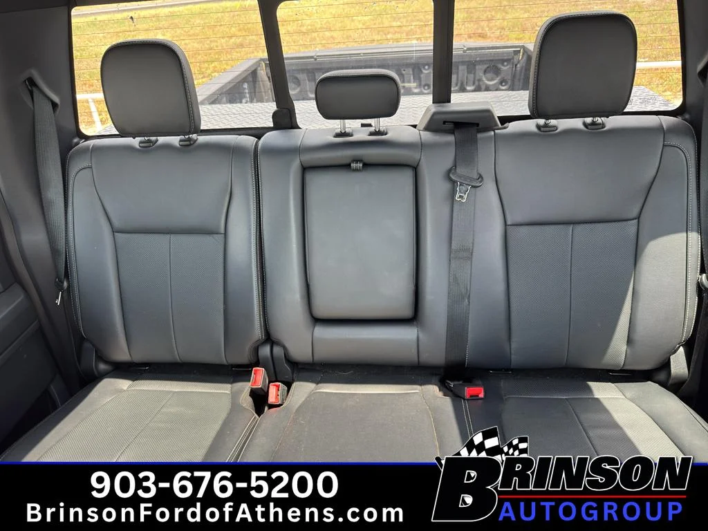 Used 2022 Star White Metallic Tri-Coat Ford LARIAT image 15