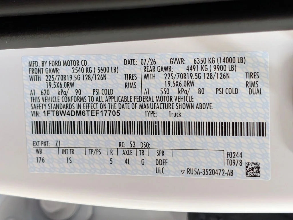 New 2026 Oxford White Ford F-450® XL image 29