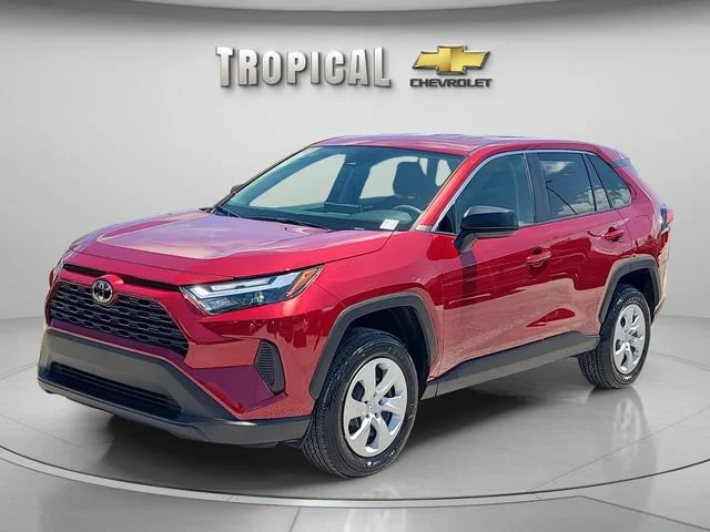 Used 2025  Toyota LE image 1