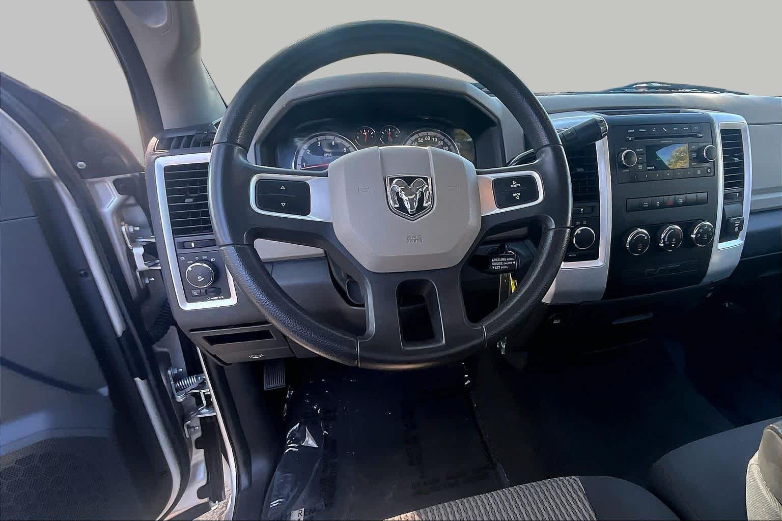 Used 2011 Bright Silver Metallic Ram SLT image 5