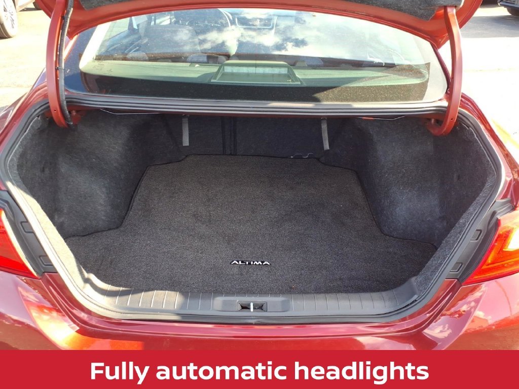 2016 Nissan Altima S - Photo 16